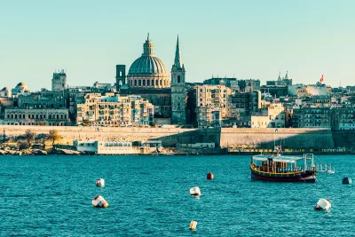 دليل السياحة في مالطا جميلة المتوسط الدافئة